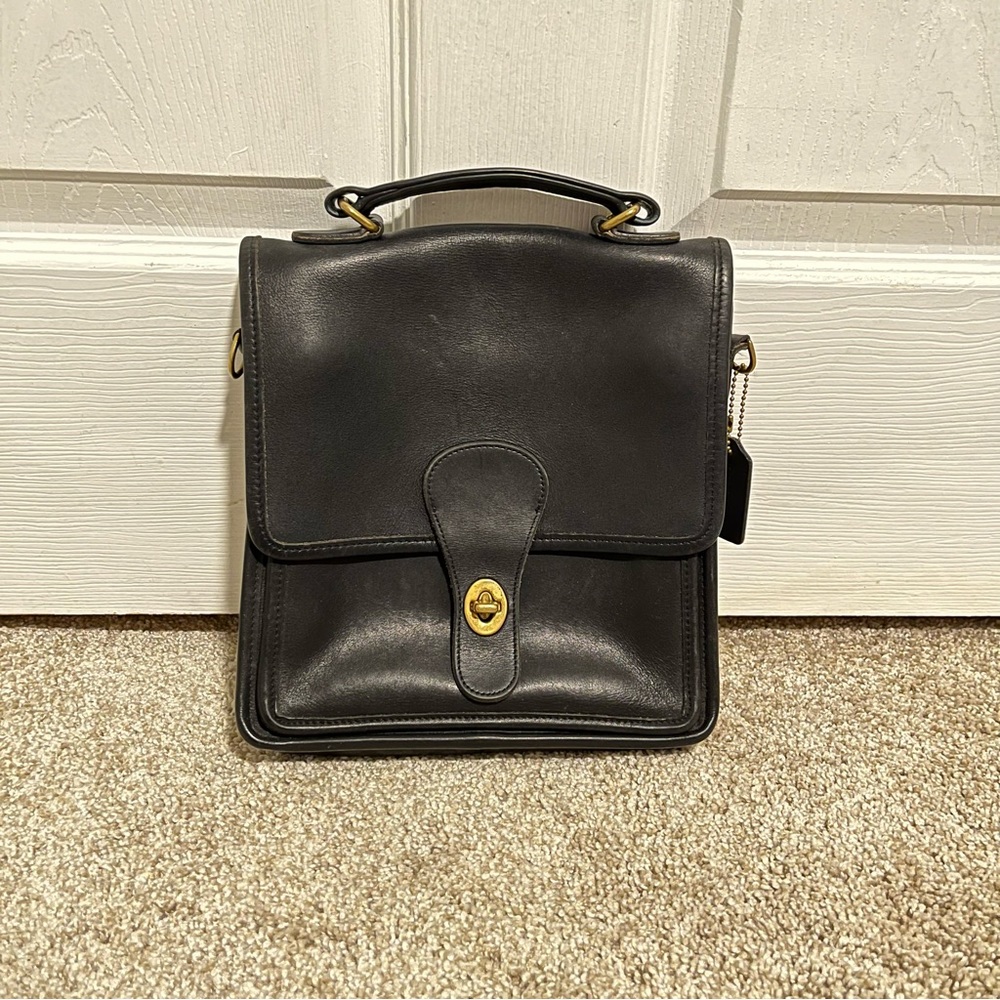 COACH vintage Willis station bag black leather